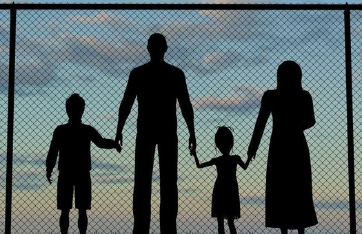 The Biden administration is trying to remove barriers to the reunification of families separated at the border by the prior administration. (Rico Best/Adobestock)