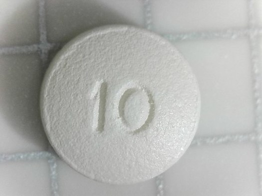 According to the CDC, in 2017, Nevada doctors wrote 55.5 opioid prescriptions for every 100 people, which is higher than the national average of 51.4 prescriptions. (Psiedelisto/Wikimedia Commons)