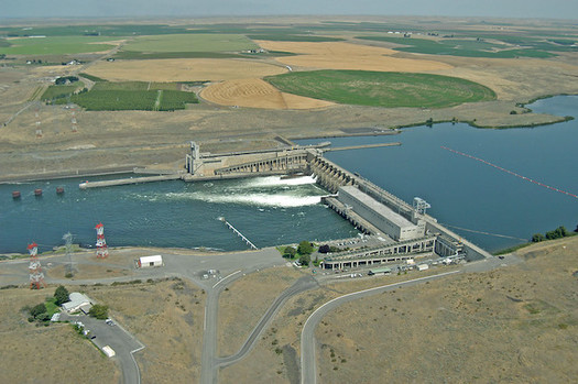 The Ice Harbor Dam in southeast Washington would be breached under a proposal from Rep. Mike Simpson, R-Idaho. (salmonrecovery/Flickr)