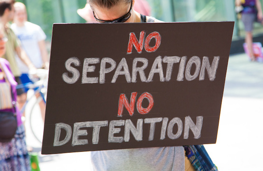 A car caravan to the Northwest Detention Center in Tacoma, WA is supporting moms separated from their children. (JP Photography/Adobe Stock)