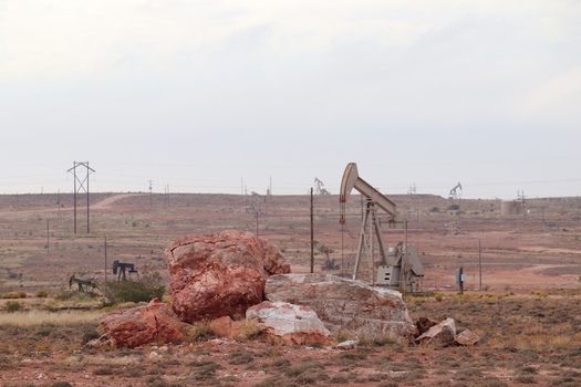 The Permian Basin, in West Texas and southeastern New Mexico, has the worst air pollution from oil and gas in nation, according to an April report by the Environmental Defense Fund. (priceofoil.org)