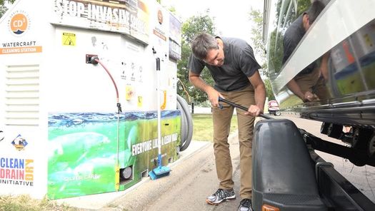 Minnesota-based CD3 Systems has developed self-service cleaning stations for boat owners to use amid efforts to stop the spread of aquatic invasive species. (Photo courtesy of CD3stations.com)