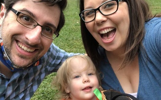 Married couples with children under 18 who make up to $150,000 per year will qualify for the new, extended federal Child Tax Credit. (Jessica Shamout)