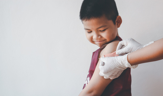 About 95% of the population needs to be immune to measles for the population to reach herd immunity. (natara/Adobe Stock)