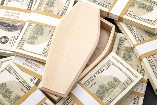 FEMA program will reimburse families for funeral expenses of multiple COVID victims, up to a limit of $35,500 per applicant. (Victor Moussa/Adobestock)