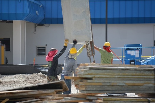 Los sindicatos que representan a los trabajadores de Florida estn preocupados por los llamados de los lderes republicanos para sacar a Florida de los programas federales de seguridad para trabajadores. (danisampa / Pixabay)