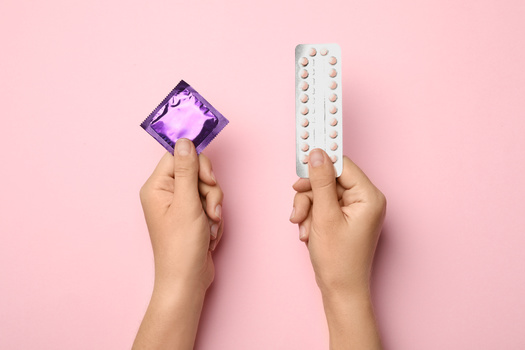 None of Washington state's 55 crisis-pregnancy centers provide contraception, according to a new report. (New Africa/Adobe Stock)
