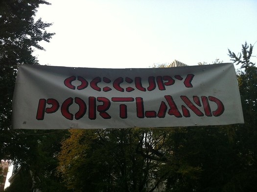 Ten years ago, marchers from Occupy Portland came to Trailhead Credit Union to transfer their money to the nonprofit institution. (Francis Storr/Flickr)