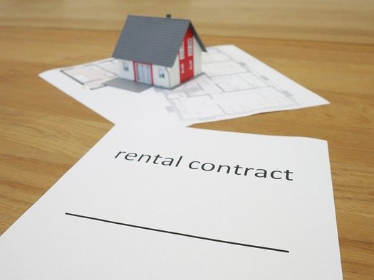 The New Mexico Supreme Court halted all evictions in March 2020, but its edict was inconsistently applied, as some courts did not follow the order, according to the New Mexico Center on Law and Poverty. (TierraMallorca/Pixabay)