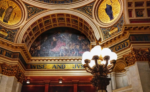 A recent Franklin & Marshall opinion poll found 73% of Pennsylvania voters believe it's more important for their political party to support policies that appeal to a broad segment of voters, even if it requires compromising on some issues. (Adobe Stock)