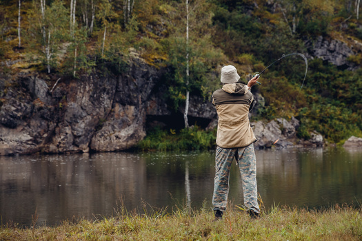 Some rural communities in Idaho rely on tourists visiting to fish for salmon. (Parilov/Adobe Stock)