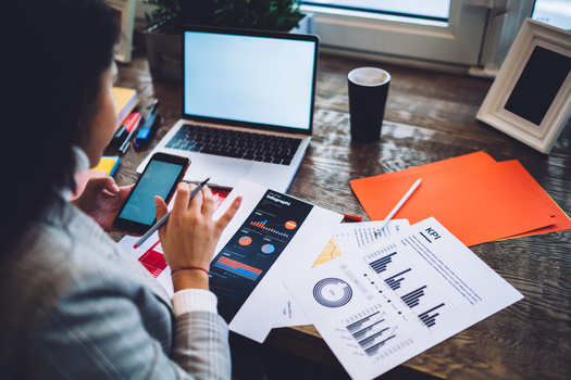 Experts say the earlier, the better when it comes to building financial skills such as saving, borrowing and investment. (BullRun/Adobe Stock)