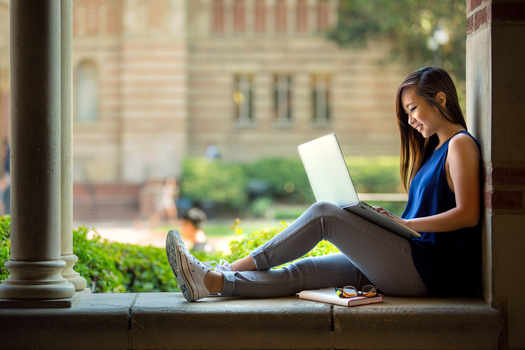 The Degrees When Due initiative has identified more than 39,000 Iowa students who earned college credits, but outside factors forced them to put their education on hold. (Adobe Stock)