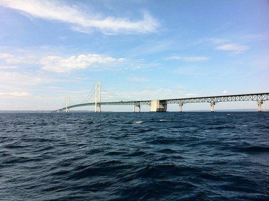More than 200 organizations submitted a letter last month urging the U.S. Army Corps of Engineers to halt new construction on Line 5, which runs under the Straits of Mackinac. (Wikimedia Commons)