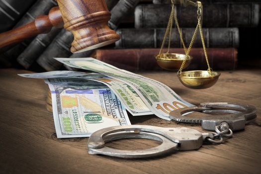 An estimated 90% of people in jail pretrial cannot afford the cash bail set by the court. (Adobe Stock) 