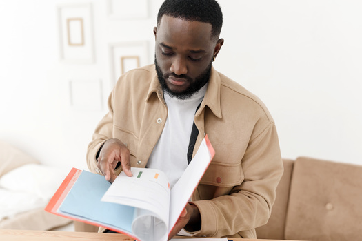The Fair Credit Reporting Act is designed to make sure credit reports are accurate and fair. Advocates say want to change a loophole they say puts consumers at a disadvantage. (Etonastenka/Adobestock)