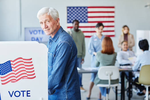 Si bien nuevas leyes electorales brindan a los residentes de Connecticut una variedad de opciones para emitir sus votos, una enmienda propuesta a la constitucin estatal podra permitir la votacin anticipada. (Adobe Stock)