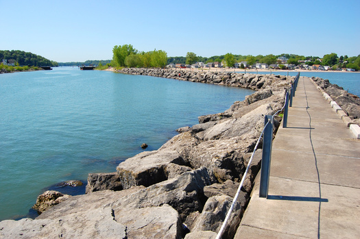 According to the Army Corps of Engineers, Lake Ontario waters sit more than a foot above average on the shoreline. (Wangkun Jia/Adobe Stock)