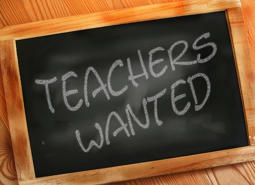 In a survey of educators this summer, more than seven in 10 said they're dissatisfied with their current working conditions and would not recommend teaching as a profession. (GerdAltmann/PIxabay)  