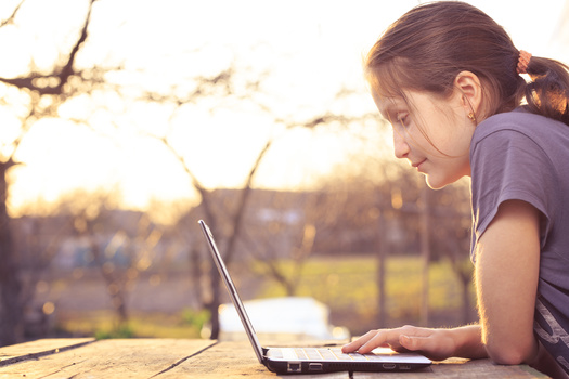CFES Brilliant Pathways and its partners plan to train more than 5,000 College and Career Readiness Advisors over the next 18 months. (Sergii Mostovyi/Adobe Stock)