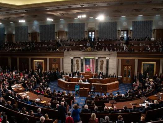 Un nuevo informe dice que el obstruccionismo del Senado bloque una serie de proyectos de ley a favor de la democracia. (house.gov)