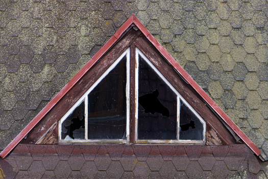 Community housing groups say extreme weather events are one of several reasons aging homes are running into repair backlogs, and that for many homeowners, securing a home-improvement loan is difficult. (Adobe Stock)