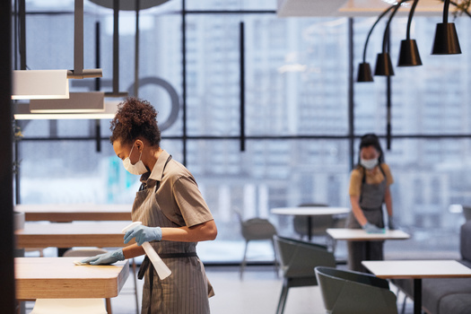 As of 2019, 1.83 million Californians worked in the food-service industry. (Seventyfour/Adobestock)