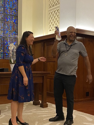 AARP Texas State Director Tina Tran presents Charles Ray Guidry, Jr. with the Andrus Award. (AARP)