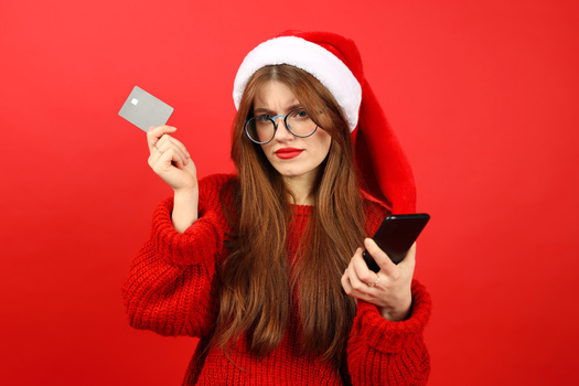 Experts say the best way to prevent losing money in an online shopping scam is by using a credit card instead of a peer-to-peer app, and using reliable trusted sellers this holiday season. (Adobe Stock)
