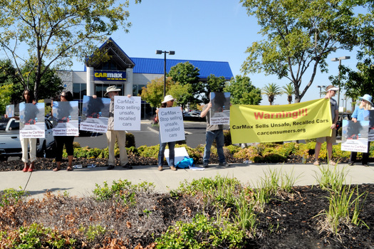 The group Consumers for Auto Reliability and Safety protested at the CarMax location in Roseville in 2014, the same year the lawsuit was filed. (Mike Norris/CARS)