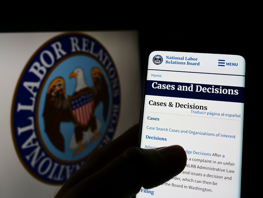 The NLRB is responsible for administering and enforcing the National Labor Relations Act of 1935. (Vitalii Vodolazskyi/Adobe Stock)