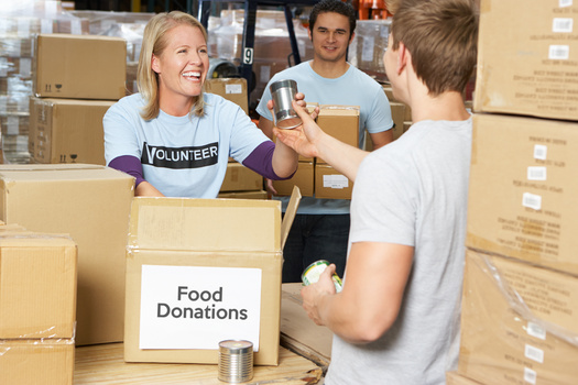 According to Feeding America, one in seven people in Arkansas faces hunger. Local food banks are always in need of volunteers to help. (Adobe Stock)