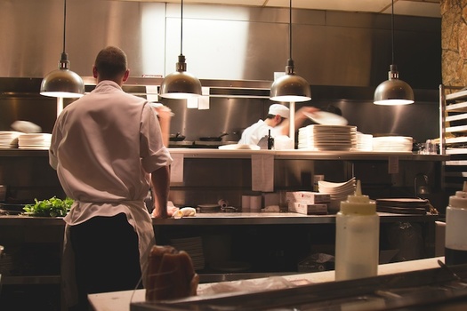 More than one in four restaurant workers said they'll leave the profession within a year, according to survey by KURU Footwear, which polled 800 U.S. workers in the food/restaurant service industry last December. (Adobe Stock)