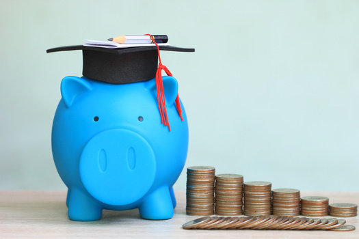 Around 11.5% of 2014 college graduates have loans in default, according to the U.S. Department of Education. (Adobe Stock)