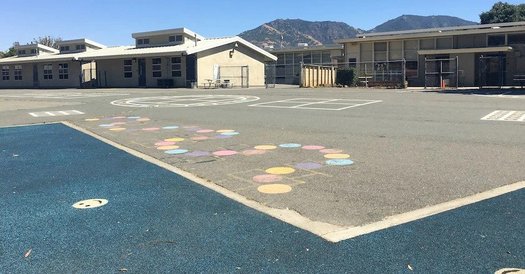 A schoolyard in Concord, California. More than 4.2 million of the students in California public schools are on campuses with less than 10% tree canopy, half with less than 5%. (Sharon Danks)