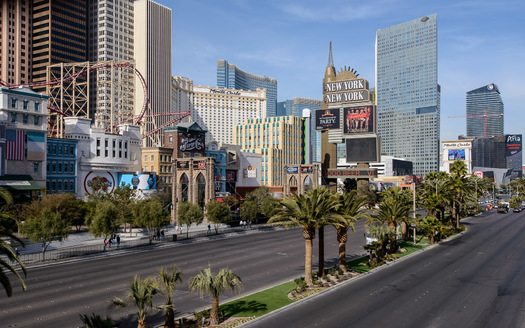 According to a 2020 study by the University of Nevada, Las Vegas, the average temperature in Las Vegas is increasing faster than any other city in the country, almost 5.76�F since 1970. (Stefan Wagner/Wikimedia Commons)