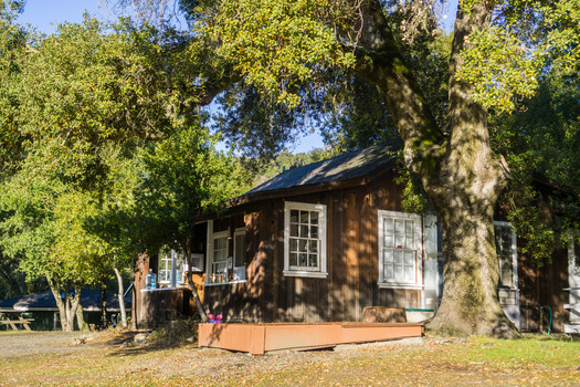 A 2014 study predicted one million new homes will be built in very high wildfire severity zones between the years 2000 and 2050. (Sundry Photography/Adobestock)