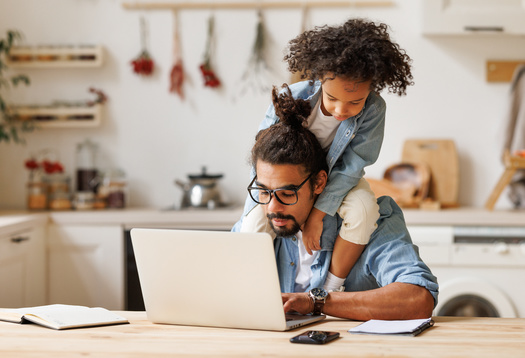 Report NY Sees Mixed Results for Child Well Being / Public News Service - Vimarsana News