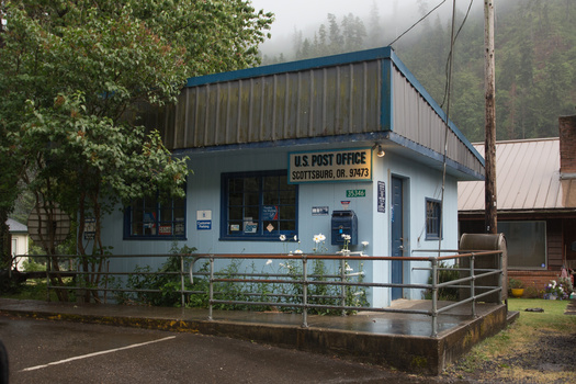 There are about 360 post offices across Oregon. (Victoria/Adobe Stock)