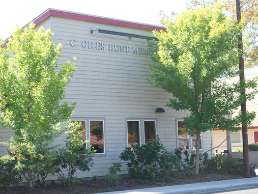 With a grant from AARP Oregon, the Sutherlin Library Foundation will help close the digital divide for local residents. (sutherlinlibrary.org)