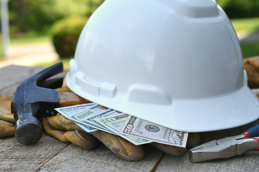 Construction unions say contractors who have tax liens against them should draw more scrutiny over concerns they are mistreating workers. (Adobe Stock)