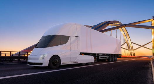 CALSTART's Drive to Zero campaign calls for 30% new commercial vehicle sales being zero-emission by 2030 and 100% being zero-emission by 2040. (Mike Mareen/Adobe Stock)