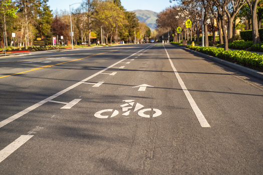 Researchers at the Johns Hopkins Bloomberg School of Public Health found that wider street lanes contribute to high rates of traffic-related fatalities in the U.S. (Olga/Adobestock)