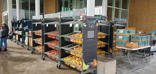 New Mexico's Roadrunner Food Bank hosts 