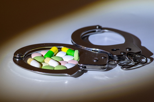 The opioid crisis led to more arrests across the U.S. including New Mexico, which now offers services to combat recidivism in 14 of 33 counties. (JUN LI/AdobeStock)