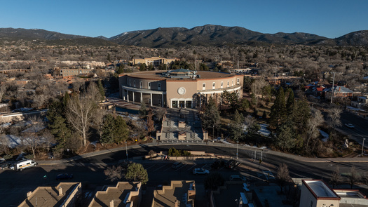 Many New Mexico lawmakers travel hundreds of miles for annual legislative sessions and must rent lodging for 30 to 60 days.  (JohnMcGrawPhotog/Adobe Stock)