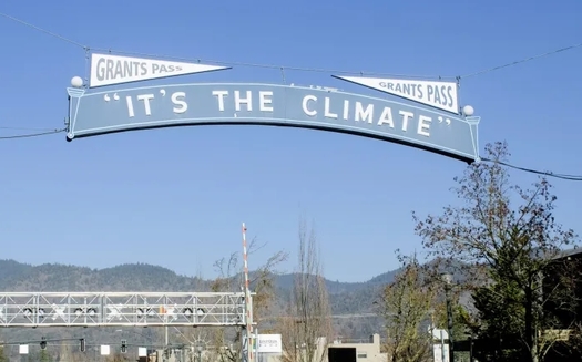Grants Pass, Oregon, is a rural community with a sustainability plan. However, local officials say the lack of dedicated staff to secure federal grants threatens the plan's success. (Claire Carlson/The Daily Yonder)