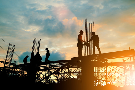 In a 2019 survey from the Minnesota nonprofit CTUL, 48% of respondents reported having experienced wage theft while working in the construction trades. (Adobe Stock) 