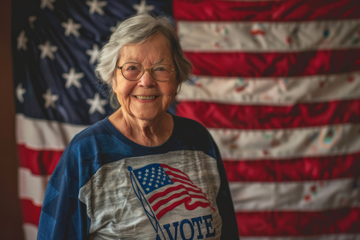 Una nueva encuesta de AARP entre mujeres californianas de 40 aos o ms revela que al 71% le preocupa que la asistencia mdica sea asequible, y al 68%, el acceso a una asistencia a largo plazo accesible. (Gota de tinta/Adobestock)