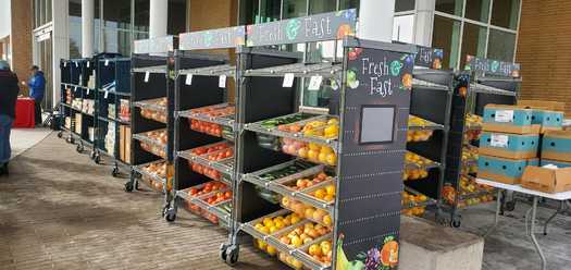 Vegetables make up nearly 30% of the food and meals distributed by New Mexico's Roadrunner Food Bank. (Courtesy: RoadrunnerFoodBank).